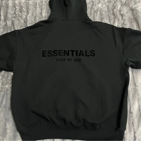 Essentials Black Sweatshirt and Joggers Set